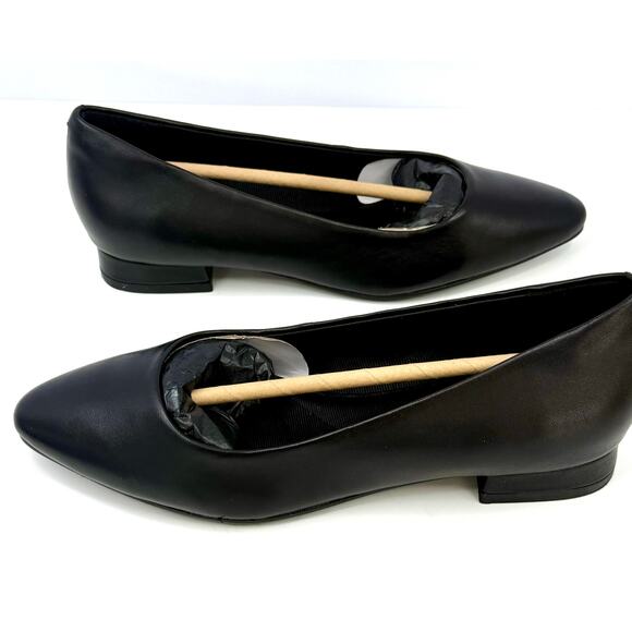 Rockport Tessa Total Motion Pointy Toe Dress Flats Black Size 5.5M NWT and Box